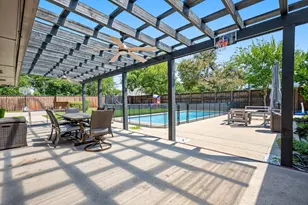 5857 Charlestown Dr, Dallas, TX 75230 - Photo 27