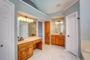 3914 Meadow Dr, Grapevine, TX 76051 - Photo 29