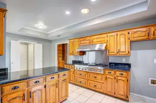 3914 Meadow Dr, Grapevine, TX 76051 - Photo 11