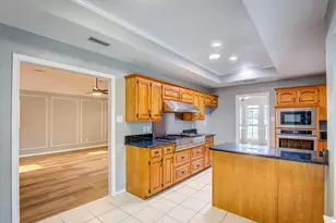 3914 Meadow Dr, Grapevine, TX 76051 - Photo 13