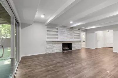 633 N McKown Avenue, Sherman, TX 75092 - Photo 11