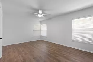 633 N McKown Ave, Sherman, TX 75092 - Photo 29