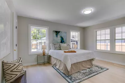 2635 Gladstone Drive, Dallas, TX 75211 - Photo 25