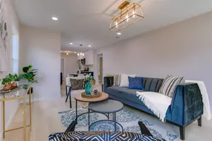 2635 Gladstone Dr, Dallas, TX 75211 - Photo 11