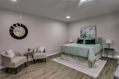 2635 Gladstone Drive, Dallas, TX 75211 - Photo 39