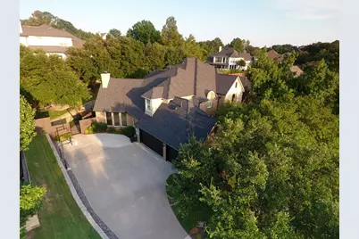 805 Lake Breeze Drive, Highland Village, TX 75077 - Photo 3