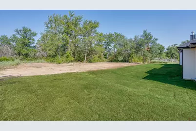 173 Oak Grove Way, Springtown, TX 76082 - Photo 35