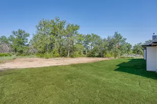 173 Oak Grv Wy, Springtown, TX 76082 - Photo 35