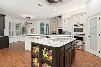 801 Shady Bend Court, Highland Village, TX 75077 - Photo 15