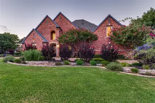 801 Shady Bend Ct, Highland Village, TX 75077 - Photo 1