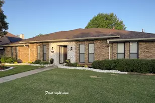 2409 Oakwood Dr, Carrollton, TX 75006 - Photo 3