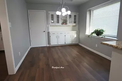 2409 Oakwood Drive, Carrollton, TX 75006 - Photo 9