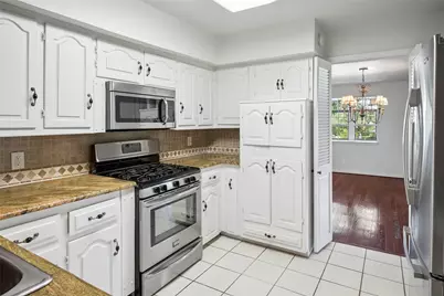 10504 Berry Knoll Drive, Dallas, TX 75230 - Photo 7