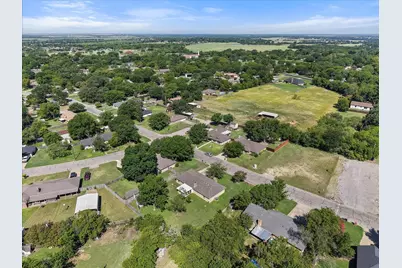 313 Wesley, Corsicana, TX 75110 - Photo 31