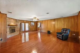 313 Wesley, Corsicana, TX 75110 - Photo 7
