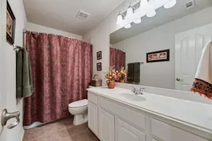 1660 Meadows Ave, Lantana, TX 76226 - Photo 25