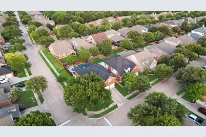 1660 Meadows Avenue, Lantana, TX 76226 - Photo 5