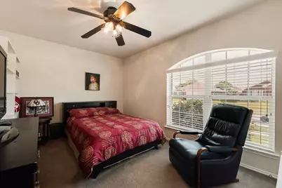 1621 Brookleaf Drive, Arlington, TX 76018 - Photo 13