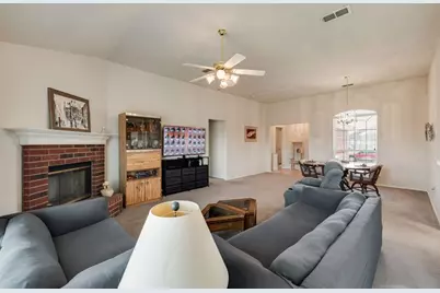 1621 Brookleaf Drive, Arlington, TX 76018 - Photo 5