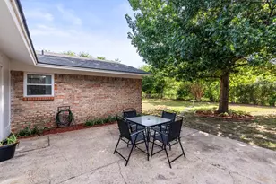 2106 McCormick St, Denton, TX 76205 - Photo 25