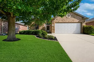 2641 Chadwick Dr, Fort Worth, TX 76131 - Photo 1