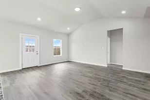 10520 Ruffin Dr, Fort Worth, TX 76131 - Photo 9
