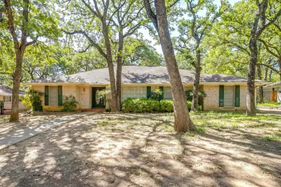 3410 Woodford Drive, Arlington, TX 76013 - Photo 1
