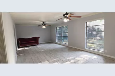 1125 Valley View Drive, Hurst, TX 76053 - Photo 5
