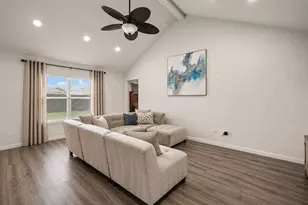 1619 White Mountain Wy, Princeton, TX 75407 - Photo 5