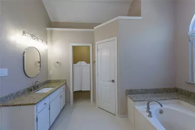 1812 Canoe Way, Carrollton, TX 75010 - Photo 33