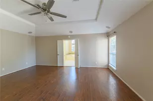 1812 Canoe Way, Carrollton, TX 75010 - Photo 25