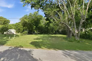 5410 Wyoming Ct, Granbury, TX 76048 - Photo 1