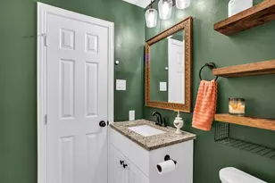 2705 Brockbank Dr, Irving, TX 75062 - Photo 17