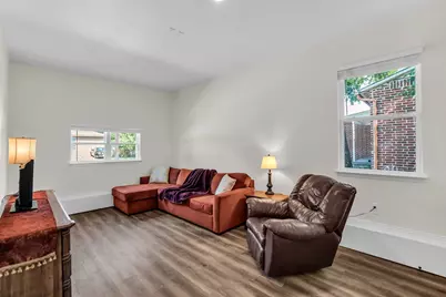 2705 Brockbank Drive, Irving, TX 75062 - Photo 5