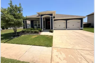 616 Timberwood Drive, Cleburne, TX 76031 - Photo 1