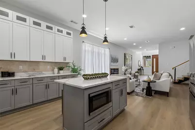 816 Premier Parkway, Grand Prairie, TX 75051 - Photo 13