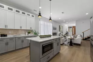 816 Premier Pkwy, Grand Prairie, TX 75051 - Photo 13