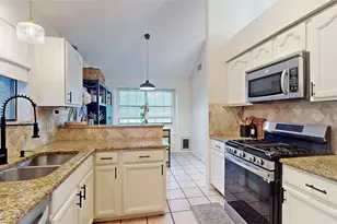 3321 Knob Oak Dr, Grapevine, TX 76051 - Photo 9