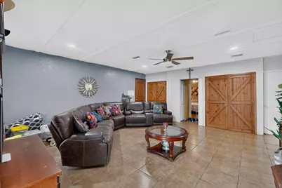 4651 Timber Wood Drive, Dallas, TX 75211 - Photo 17