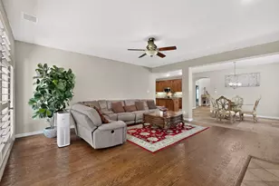 15827 Buffalo Creek Dr, Frisco, TX 75035 - Photo 11