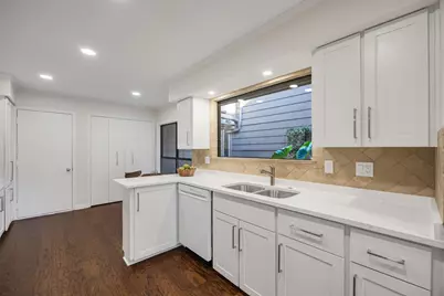 3119 Golden Oak Court, Farmers Branch, TX 75234 - Photo 17