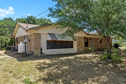 429 Wildwood Trail, Robinson, TX 76655 - Photo 3
