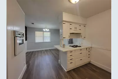 829 E Mustang Street, Crowley, TX 76036 - Photo 5