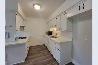 829 E Mustang Street, Crowley, TX 76036 - Photo 3