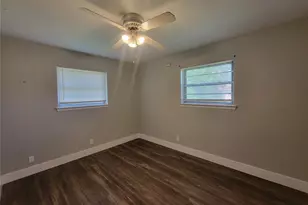 829 E Mustang St, Crowley, TX 76036 - Photo 11