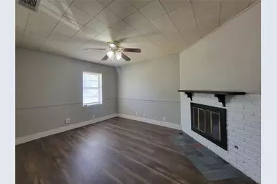 829 E Mustang Street, Crowley, TX 76036 - Photo 7