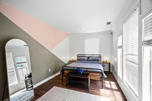5222 Bradford Dr, Dallas, TX 75235 - Photo 29