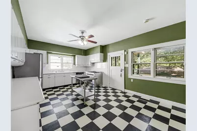 1119 W Walker Street, Denison, TX 75020 - Photo 15