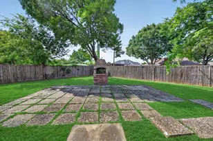 8100 Hillside Dr, Frisco, TX 75033 - Photo 25
