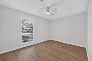 8100 Hillside Dr, Frisco, TX 75033 - Photo 17